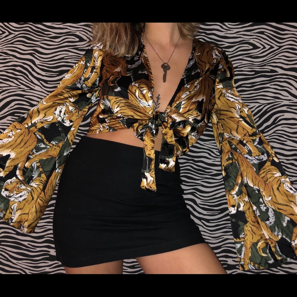 ?SILKY TIGER BLOUSE¿